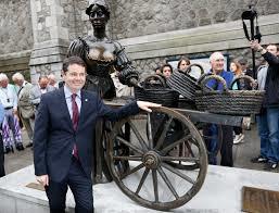 Molly Malone-statuen